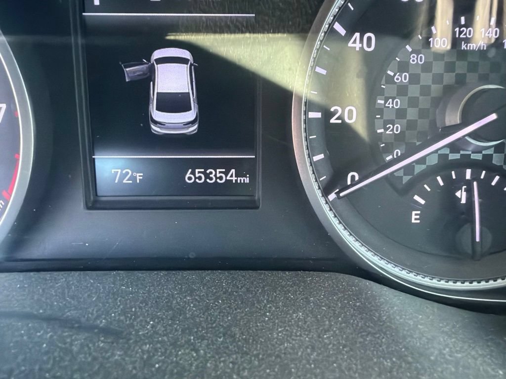 Used 2019 Hyundai Elantra SEL w/ Winter Weather Package FWD image 8