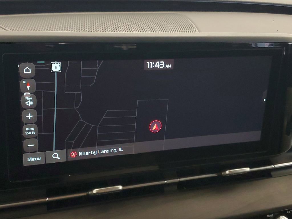 Used 2024 Kia Carnival EX FWD image 20