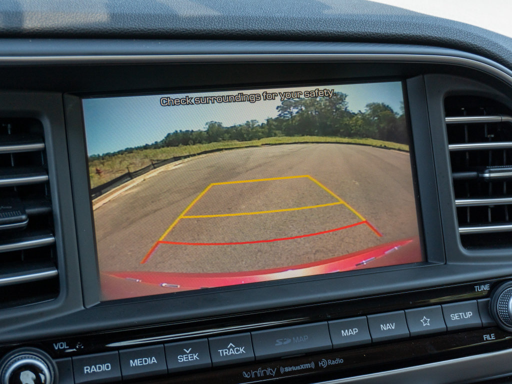 Used 2020 Hyundai Elantra Limited w/ Ultimate Package 03 FWD image 23