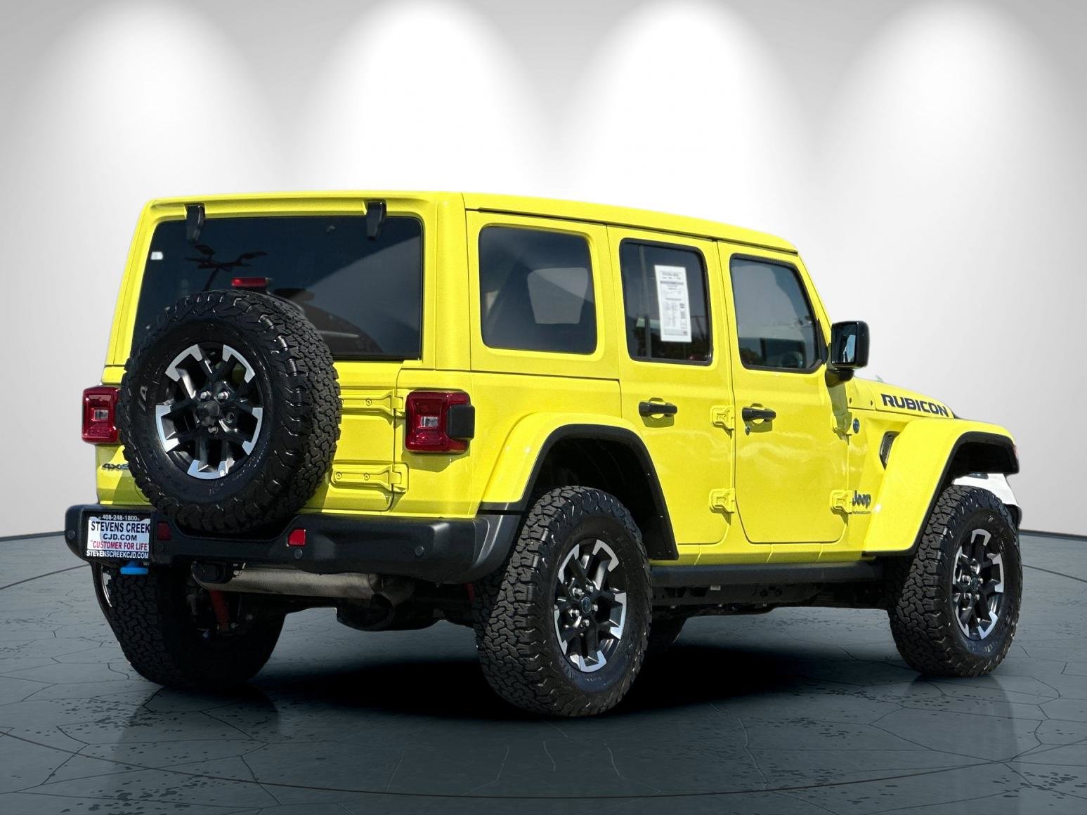 Certified 2024 Jeep Wrangler Unlimited Rubicon 4xe image 4