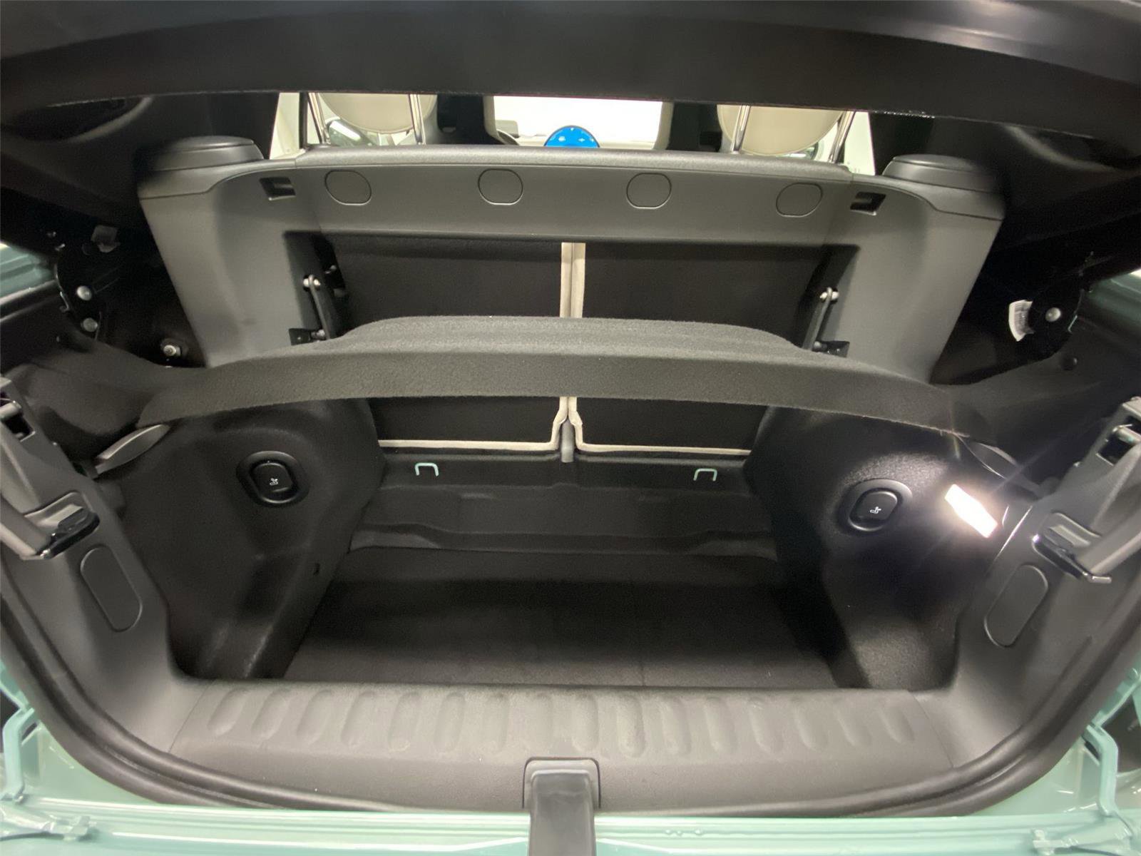 New 2026 MINI Cooper S image 25