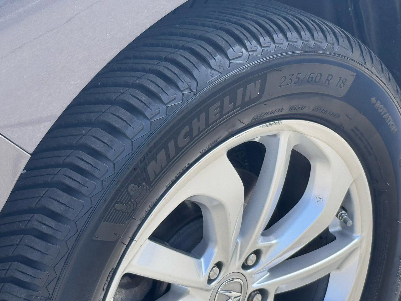 Used 2017 Acura RDX AWD image 8