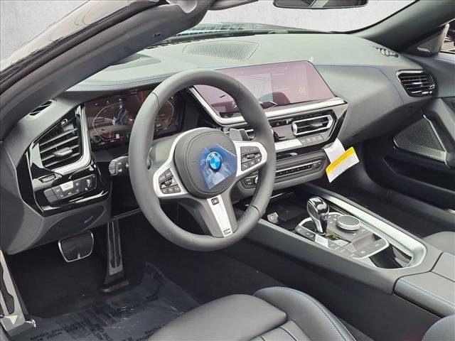 New 2026 BMW Z4 sDrive30i w/ Premium Package RWD image 3