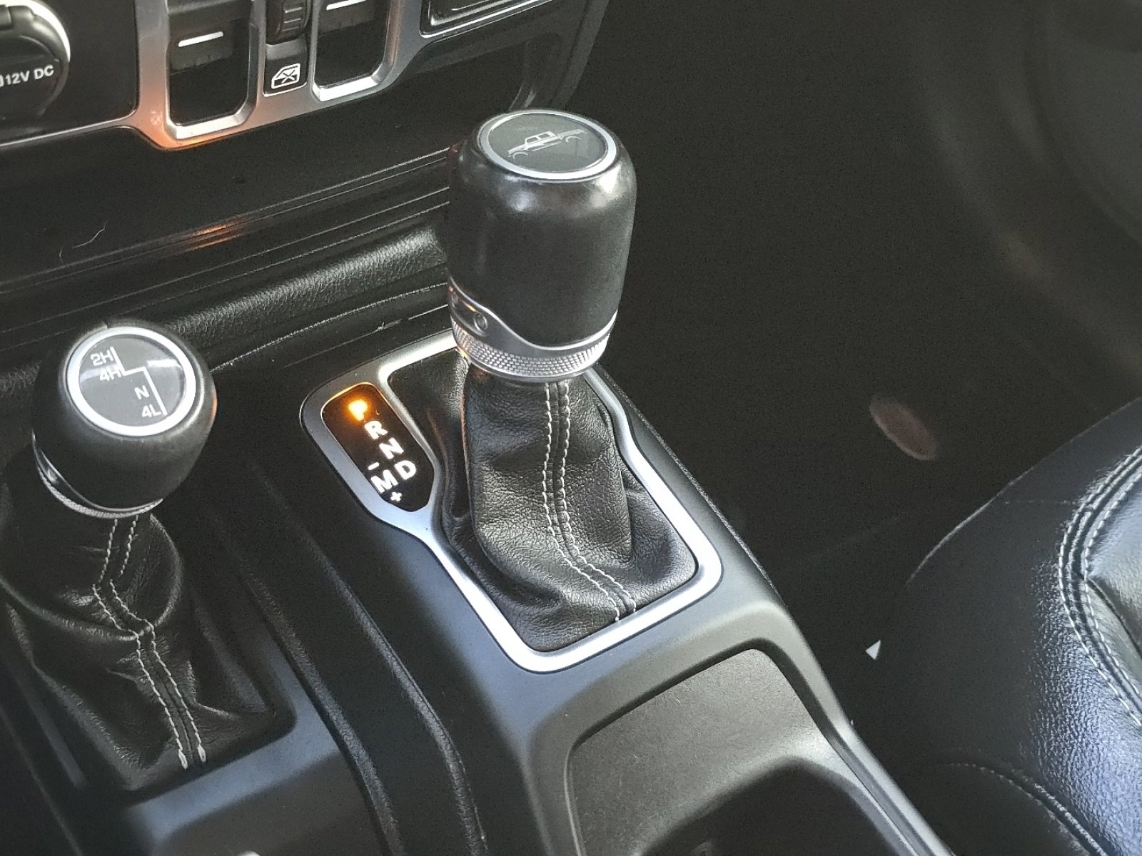 Used 2020 Jeep Gladiator Overland image 33