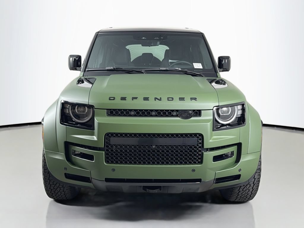 New 2026 Land Rover Defender 110 OCTA AWD/4WD image 2