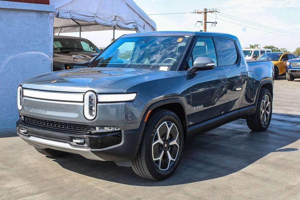 Used 2023 Rivian R1T Adventure Dual AWD/4WD image 4