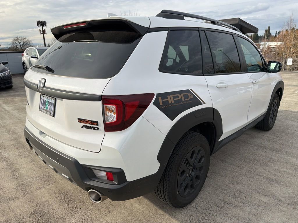 Used 2023 Honda Passport TrailSport image 4