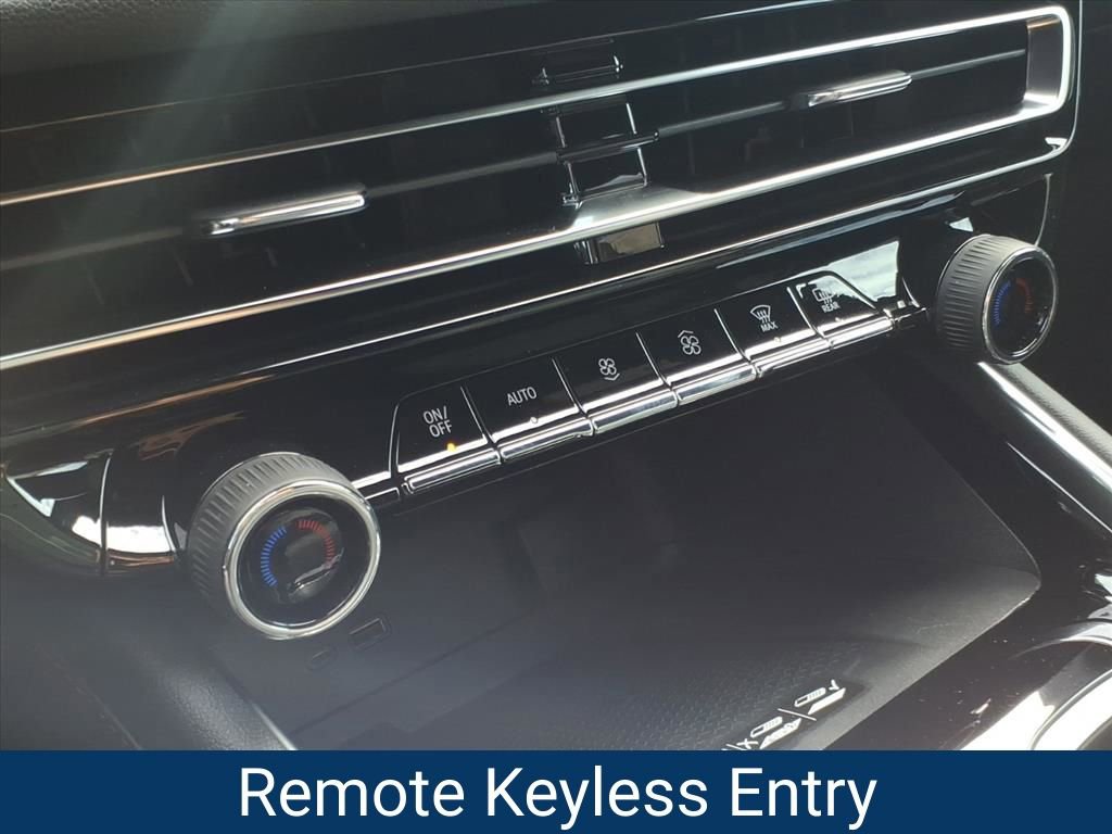 New 2026 Chevrolet Traverse Z71 w/ Enhanced Driving Package image 10