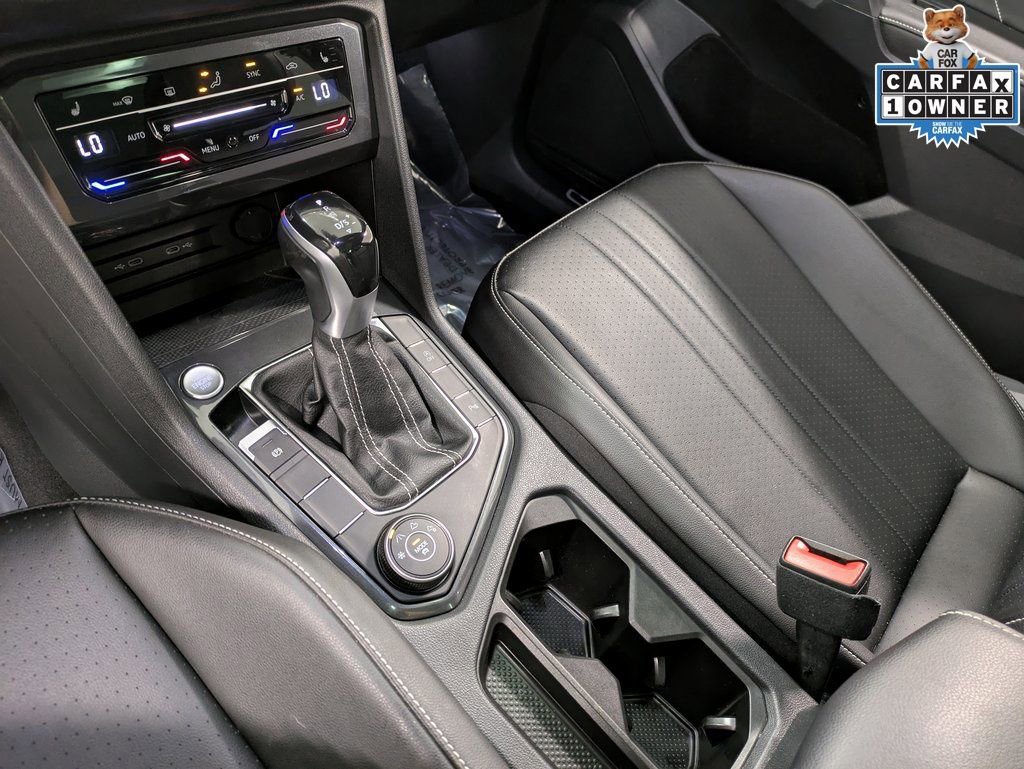 Used 2022 Volkswagen Tiguan SE R-Line image 16