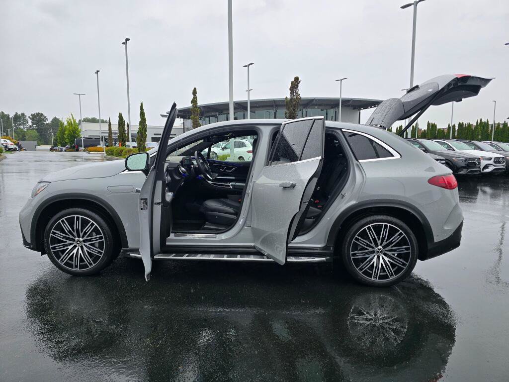 Used 2023 Mercedes-Benz EQE 350+ 4MATIC SUV image 11