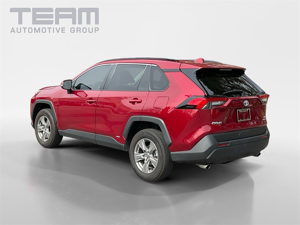 Used 2024 Toyota RAV4 XLE image 5