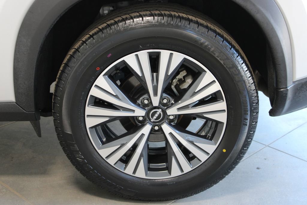 Used 2022 Nissan Rogue SV image 47