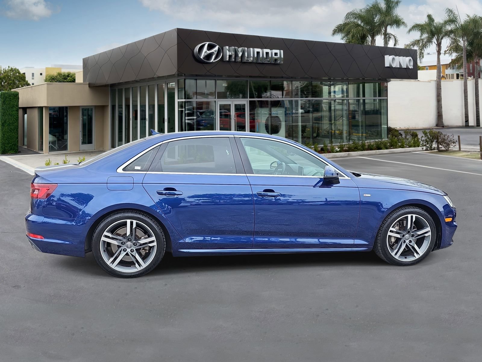 Used 2018 Audi A4 2.0T Premium Plus w/ Premium Plus Package AWD/4WD image 2