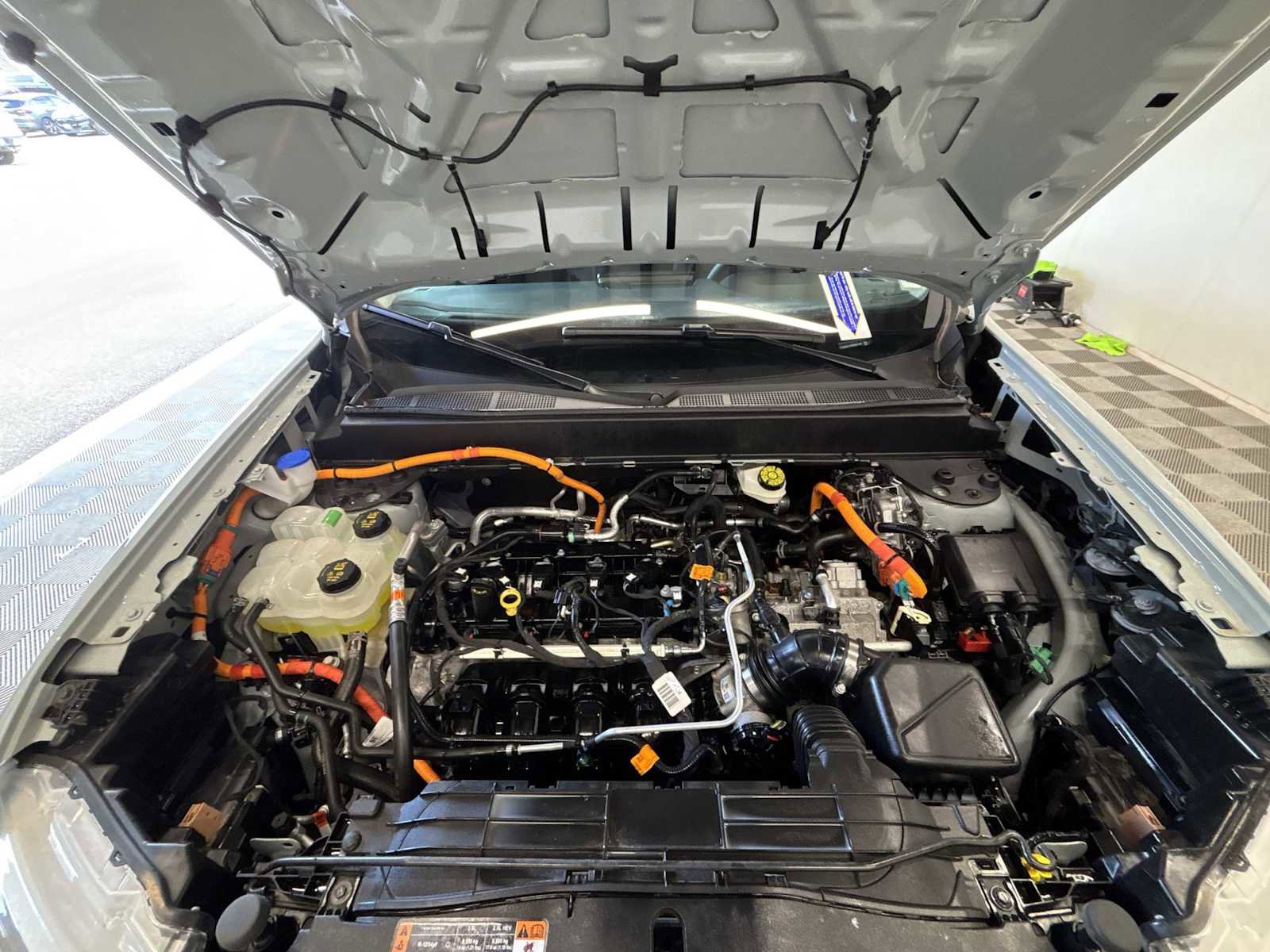 Used 2024 Ford Maverick XL FWD image 17