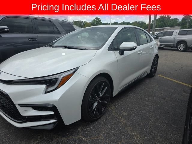 Used 2026 Toyota Corolla SE w/ SE Premium Package FWD image 1