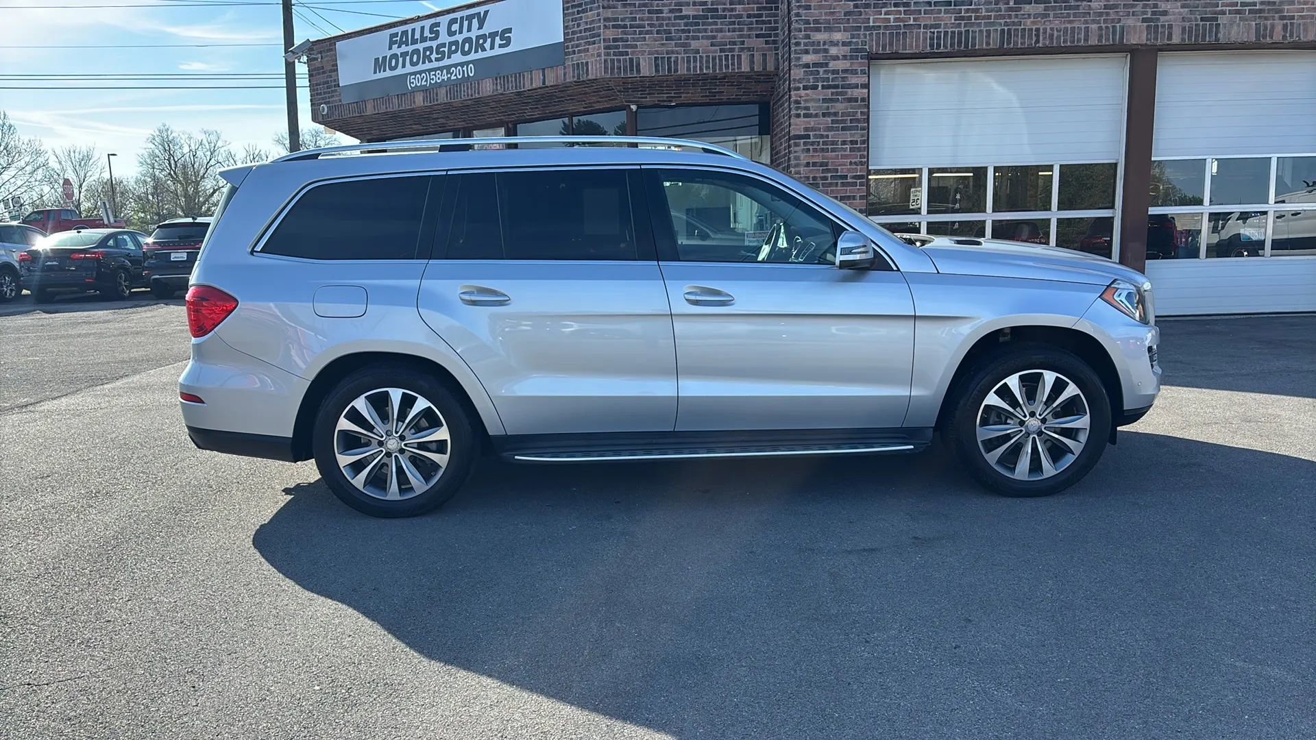 Used 2015 Mercedes-Benz GL 450 4MATIC image 18