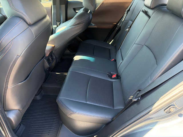 Used 2021 Toyota Venza XLE w/ Softex Package AWD/4WD image 22
