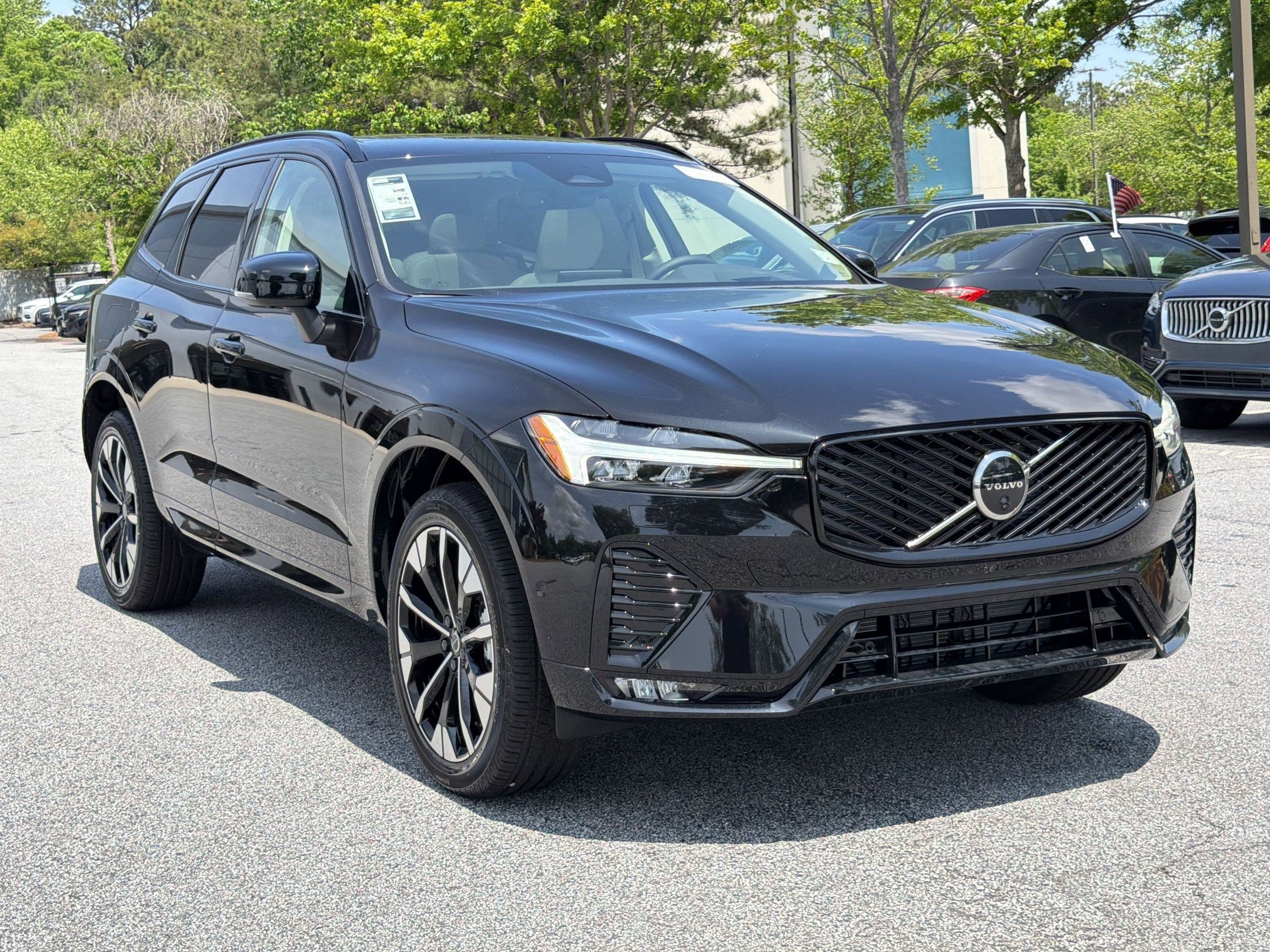 New 2026 Volvo XC60 B5 Ultra w/ Climate Package AWD/4WD image 7