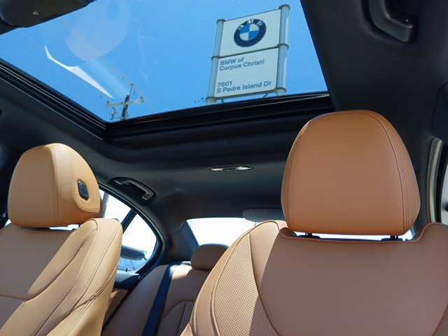 New 2026 BMW 330i Sedan w/ M Sport Package RWD image 30