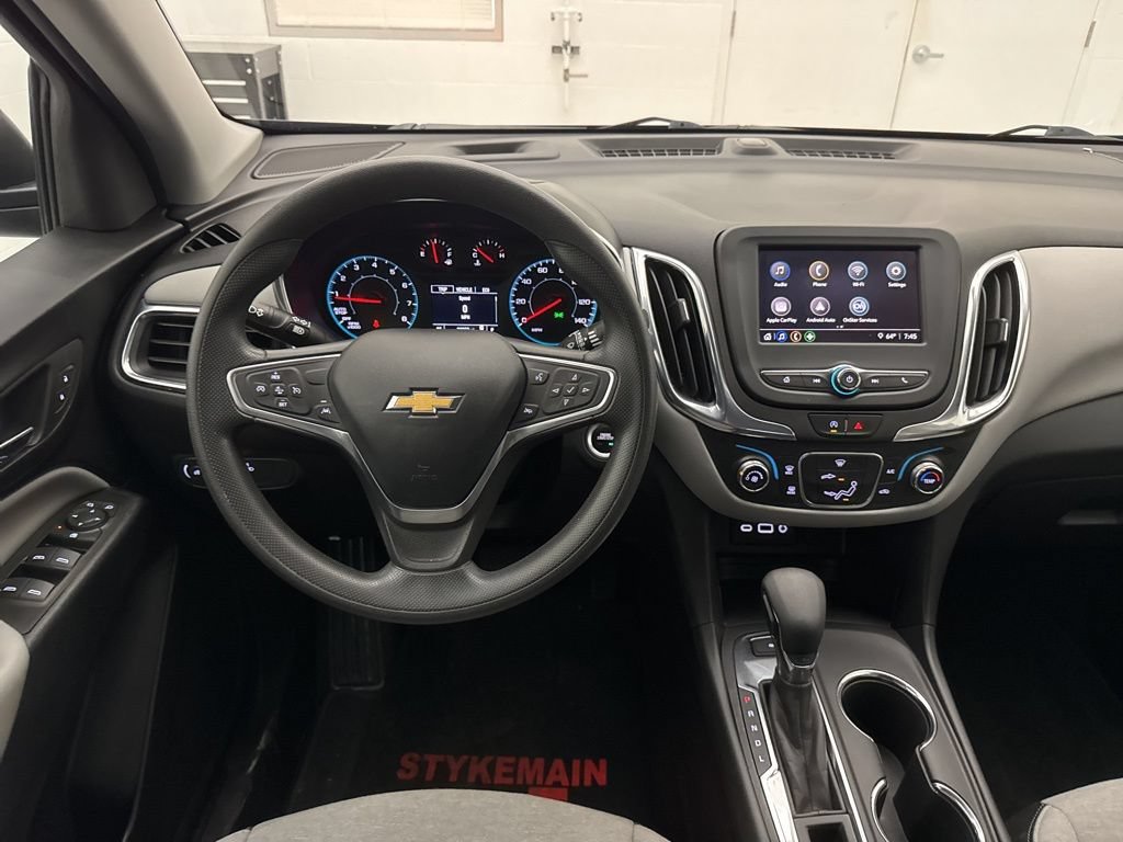 Used 2023 Chevrolet Equinox LS AWD/4WD image 13