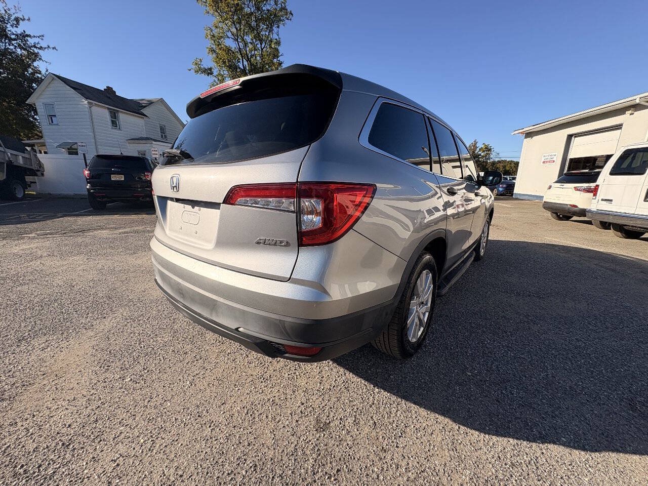Used 2019 Honda Pilot LX image 8