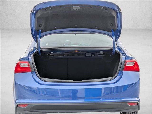 Used 2023 Chevrolet Malibu LT image 6