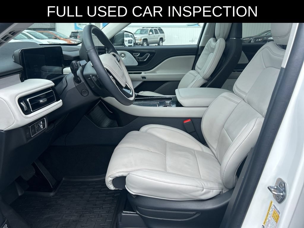 Used 2025 Lincoln Aviator Reserve w/ Equipment Group 201A AWD/4WD image 5