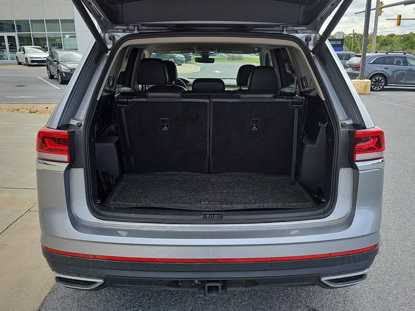 Used 2024 Volkswagen Atlas SE AWD/4WD image 48