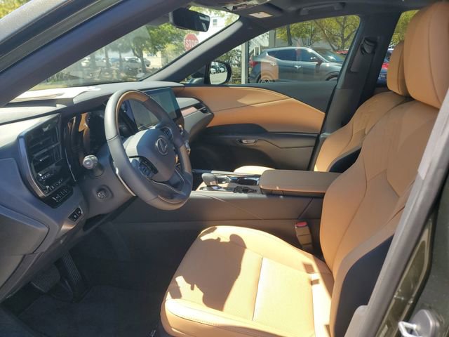 Used 2026 Lexus RX 350h w/ Convenience Package image 16