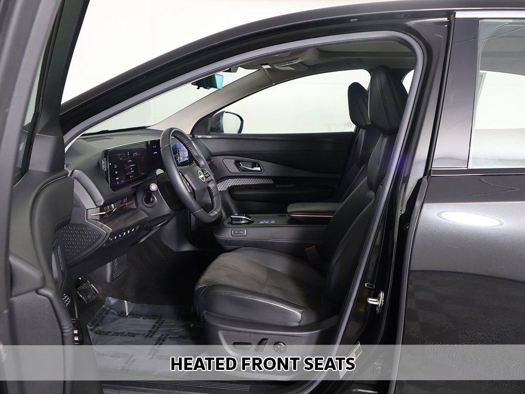 Used 2023 Nissan Ariya FWD image 9