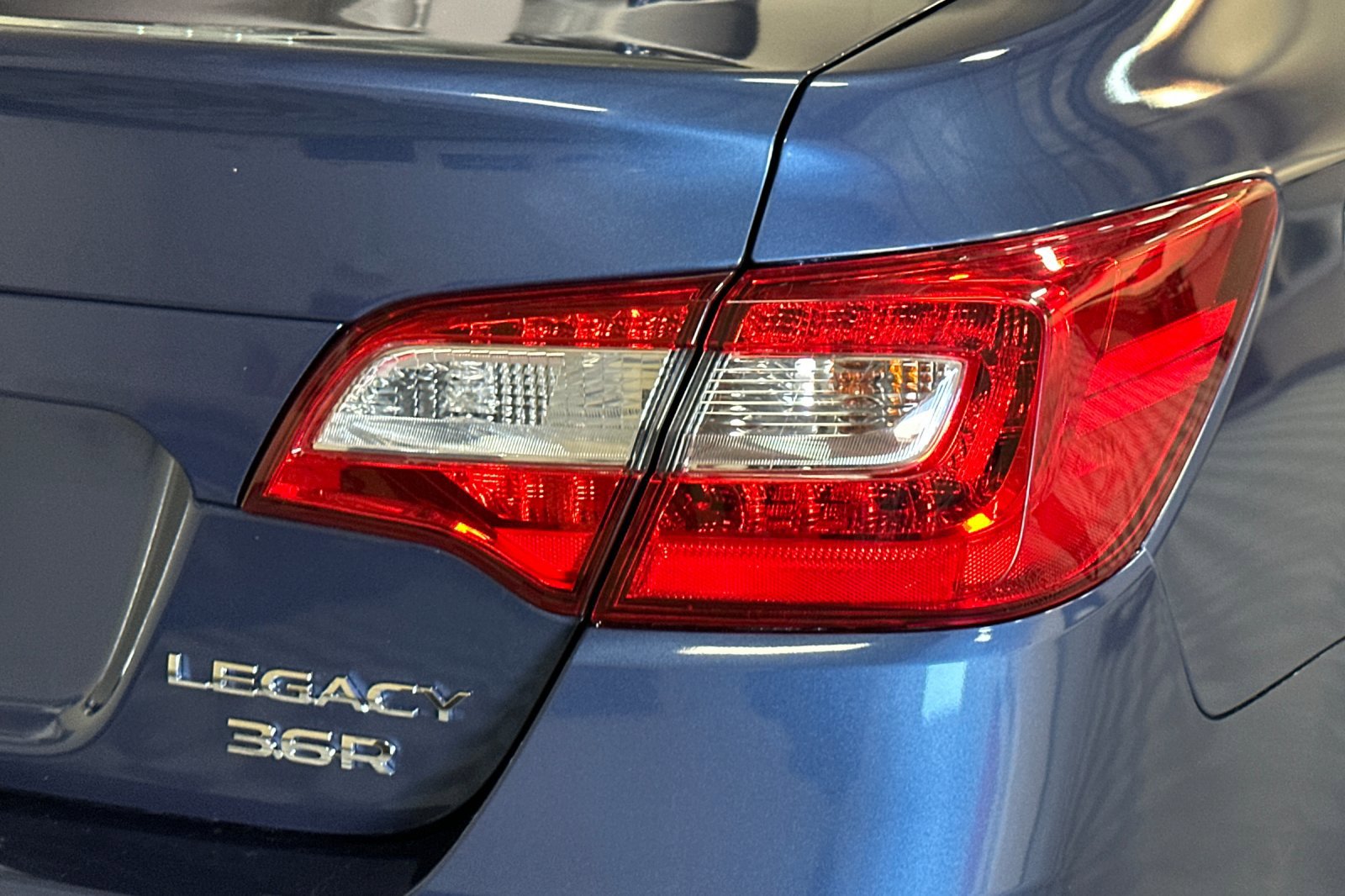 Used 2019 Subaru Legacy 3.6R Limited w/ Popular Package #2A image 49