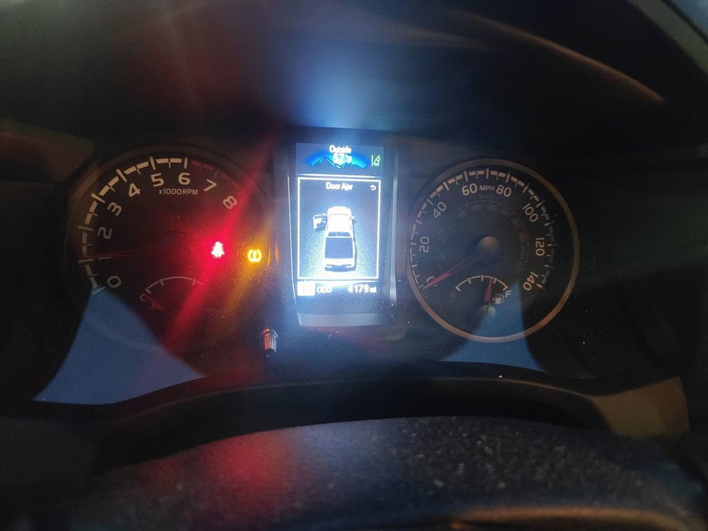 Used 2023 Toyota Tacoma SR image 10