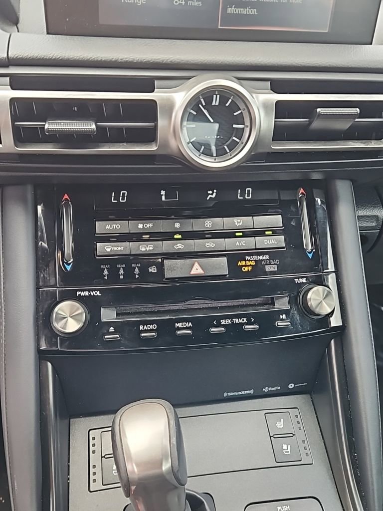 Used 2022 Lexus IS 300 w/ Premium Package image 20