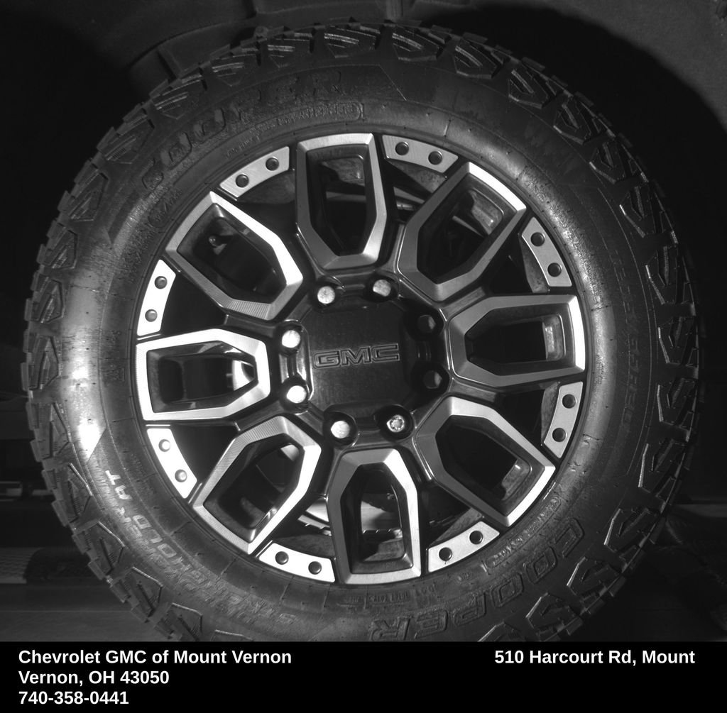 Used 2023 GMC Sierra 2500 AT4 w/ Gooseneck/5TH Wheel Package AWD/4WD image 57
