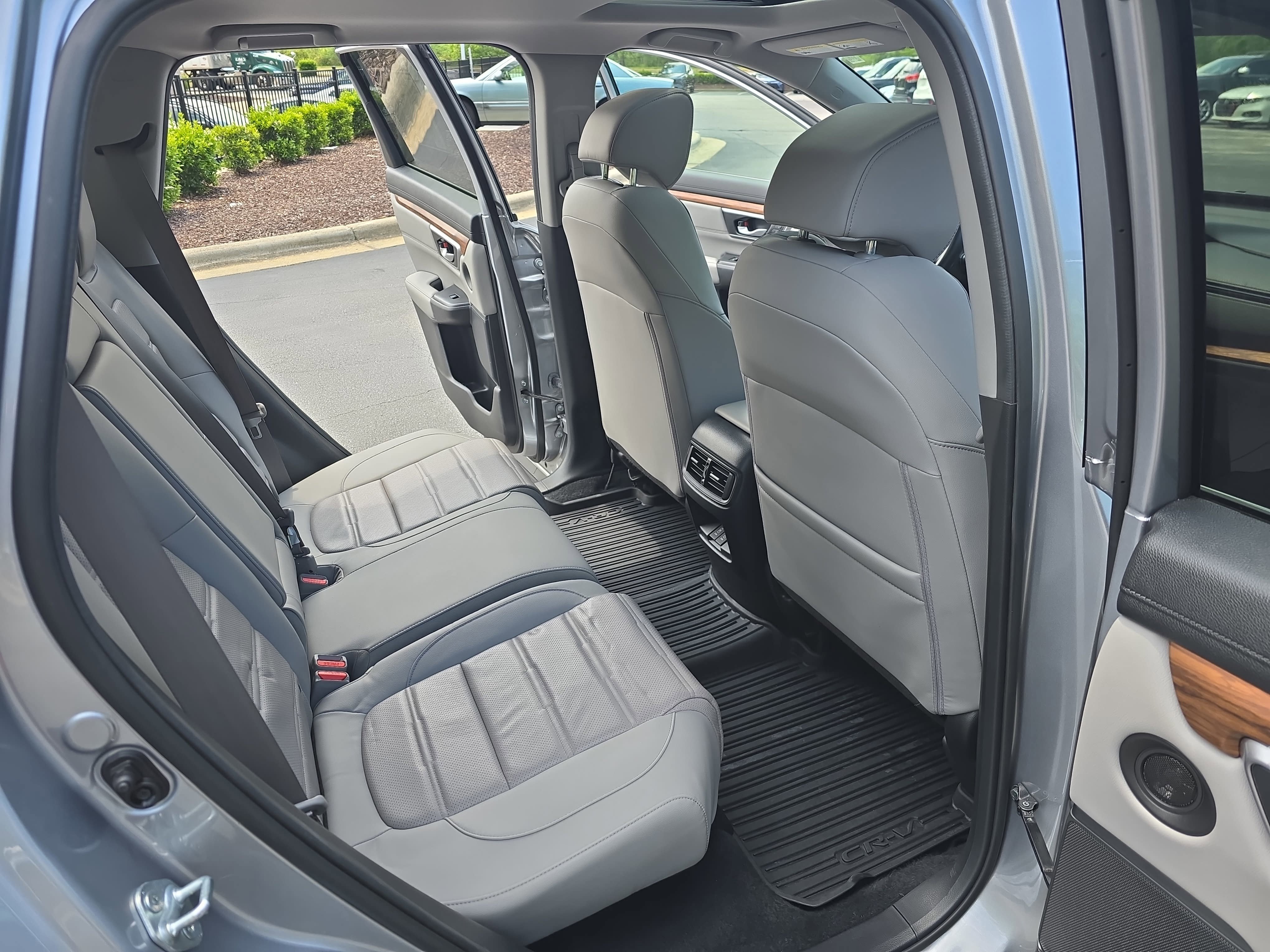 Used 2021 Honda CR-V EX-L image 11