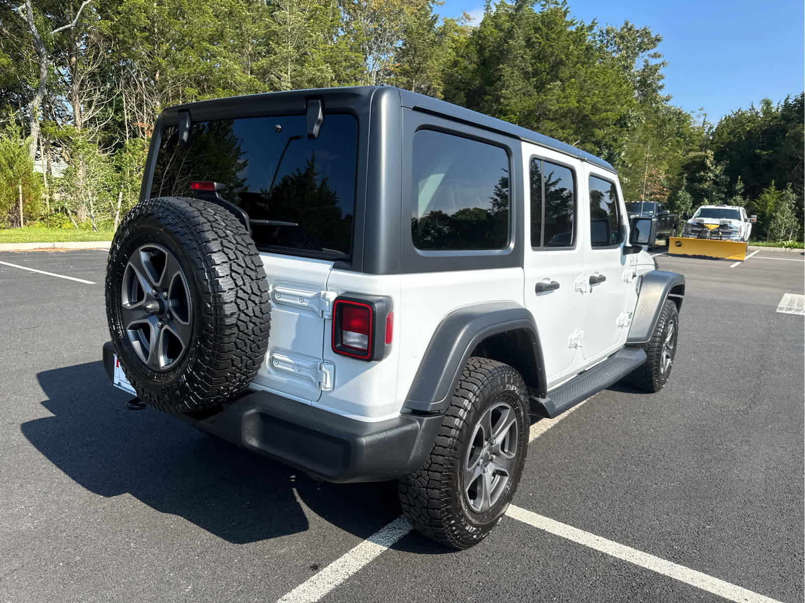 Certified 2018 Jeep Wrangler Unlimited Sport S image 9
