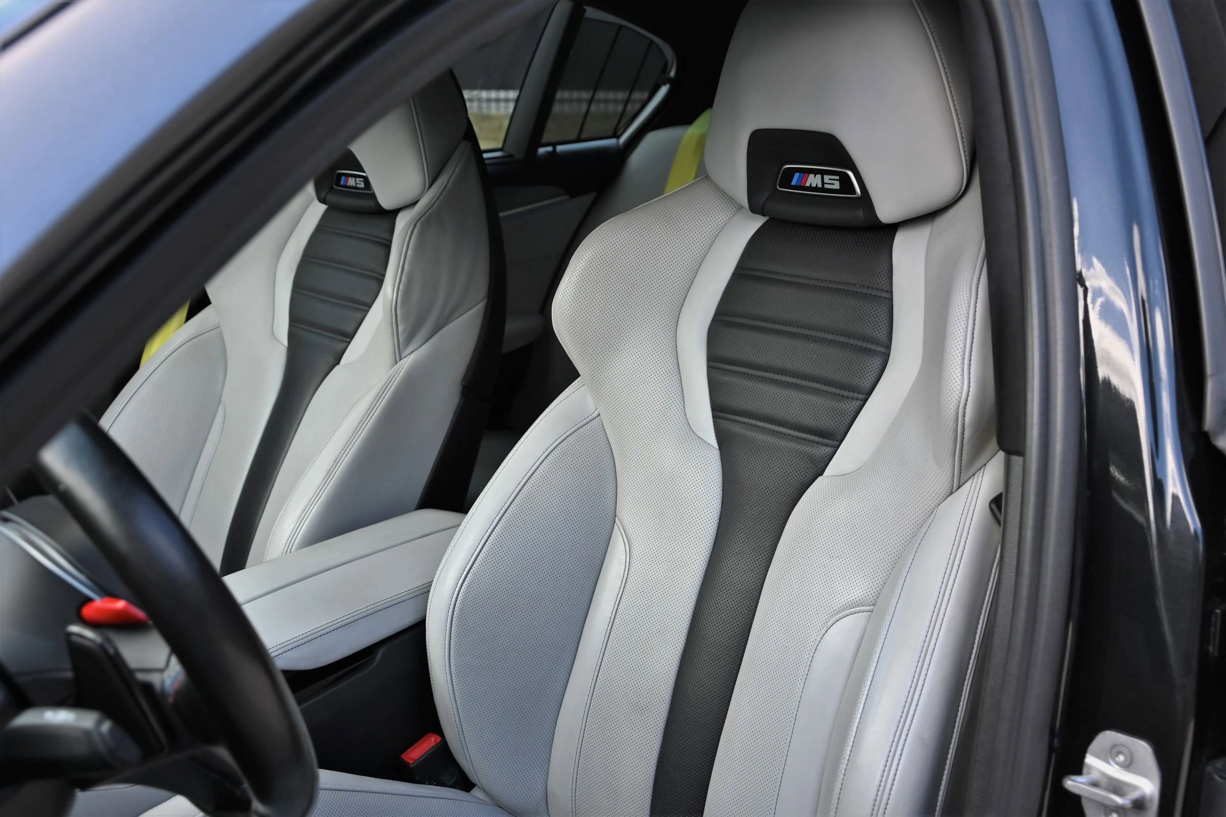 Used 2023 BMW M5 w/ Competition Package image 32
