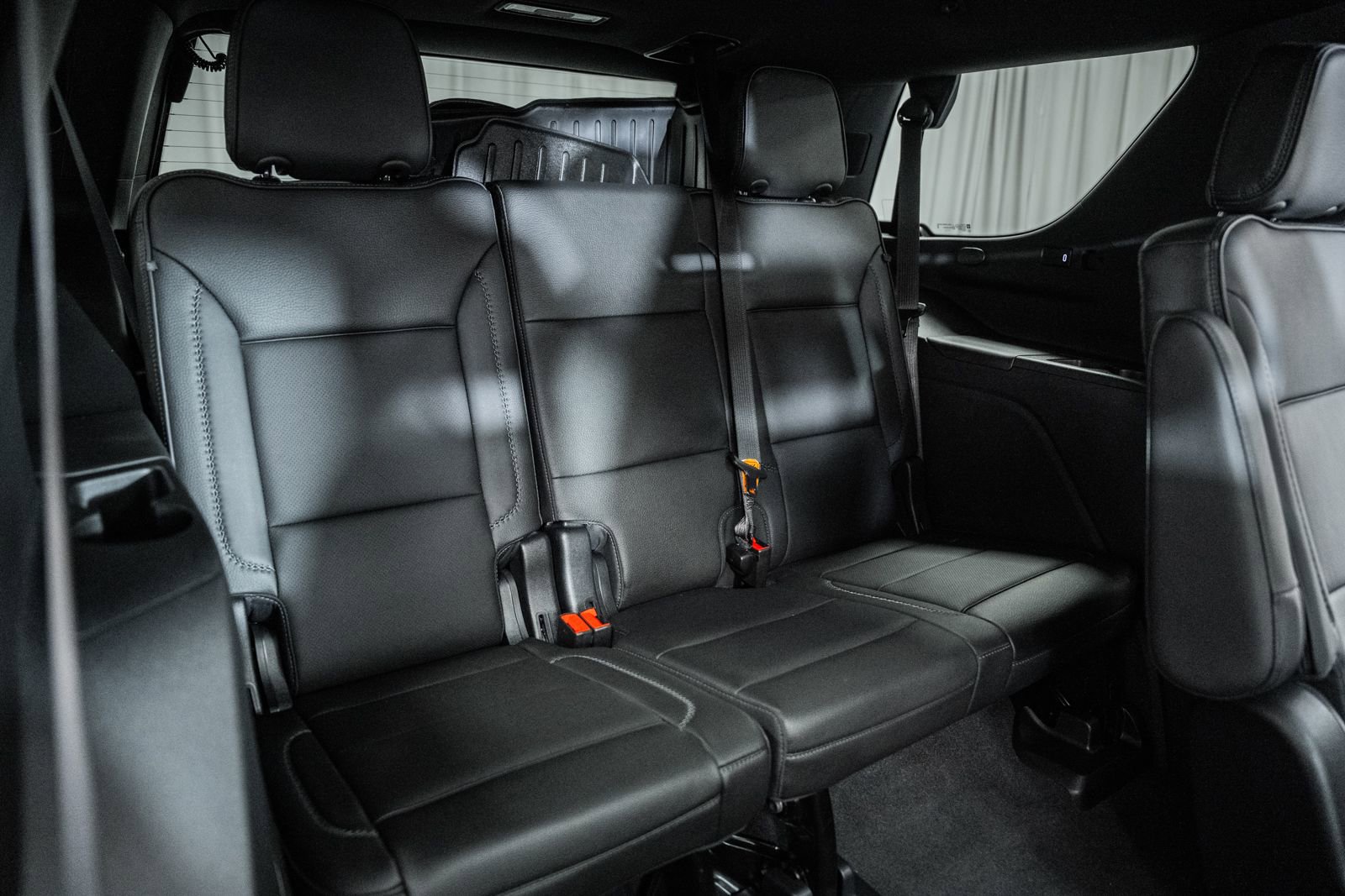 Used 2022 GMC Yukon Denali w/ Denali Premium Package AWD/4WD image 43