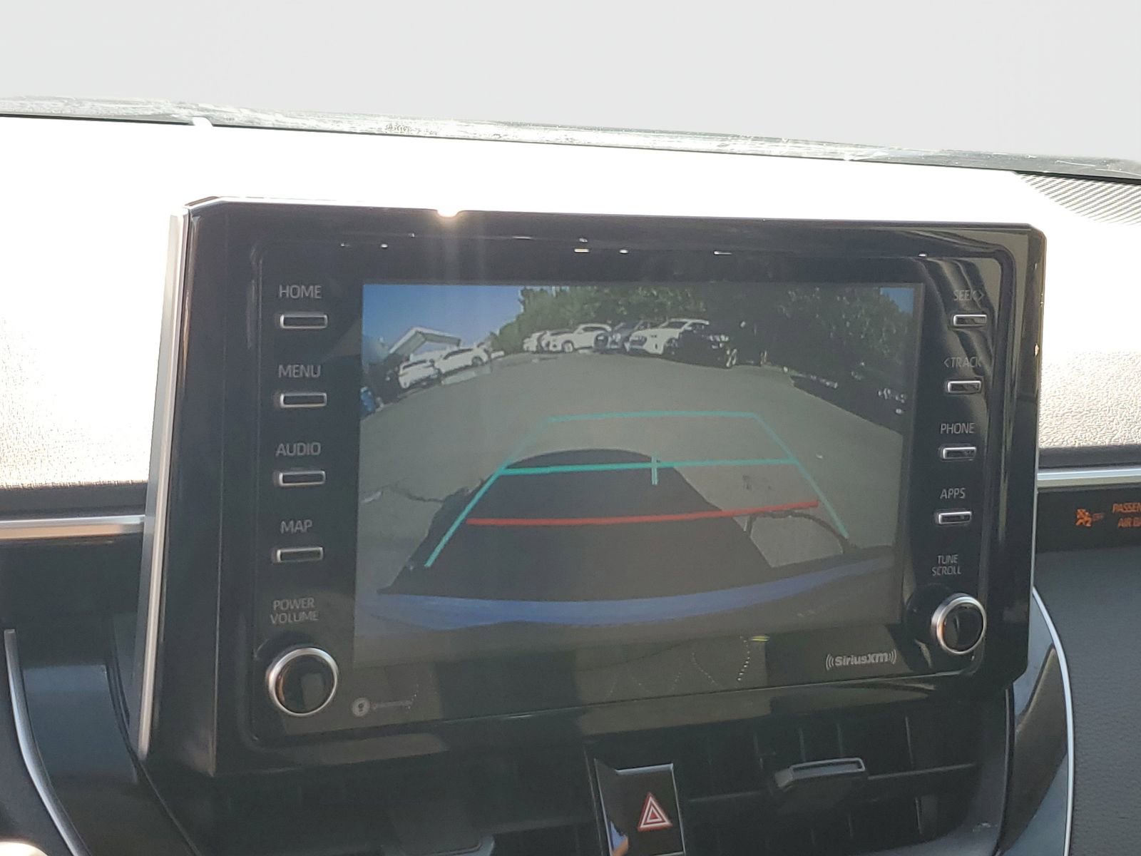 Used 2021 Toyota Corolla LE w/ Carpet Mat Package (TMS) image 24