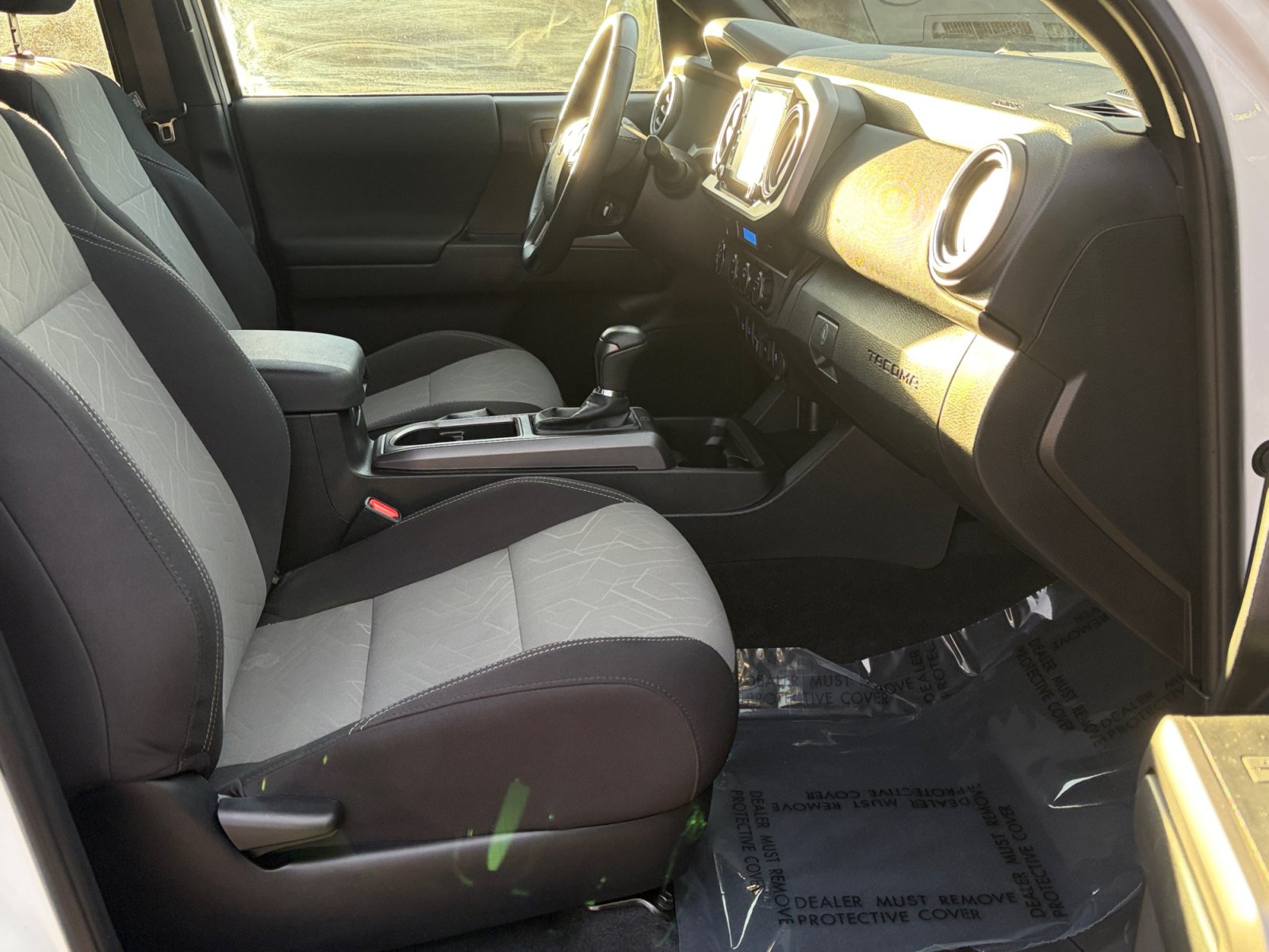 Certified 2023 Toyota Tacoma TRD Sport w/ Advanced Technology Package AWD/4WD image 29