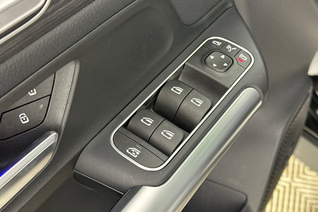 Certified 2026 Mercedes-Benz GLA 250 image 12