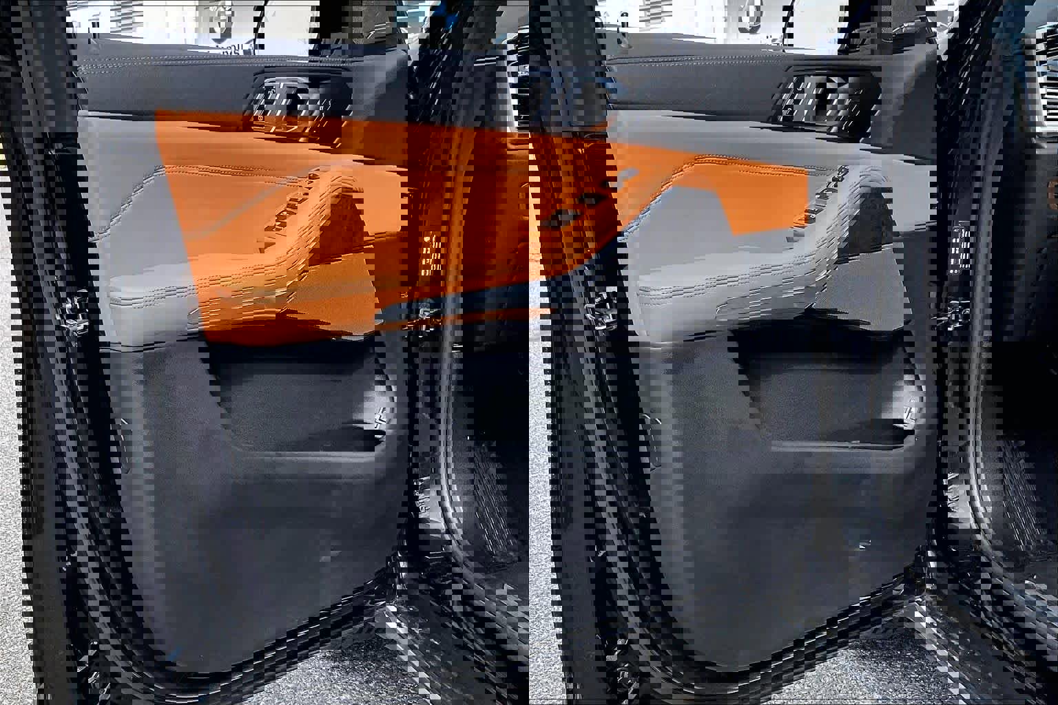 Certified 2023 BMW X5 xDrive45e w/ Climate Comfort Package image 23