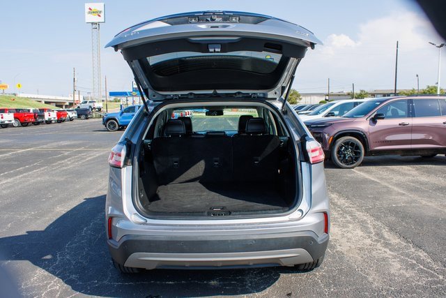 Used 2024 Ford Edge SEL image 10