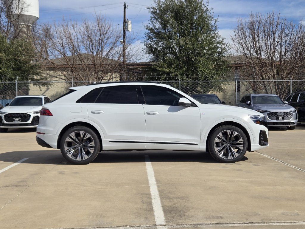 Used 2026 Audi Q8 Premium Plus AWD/4WD image 7