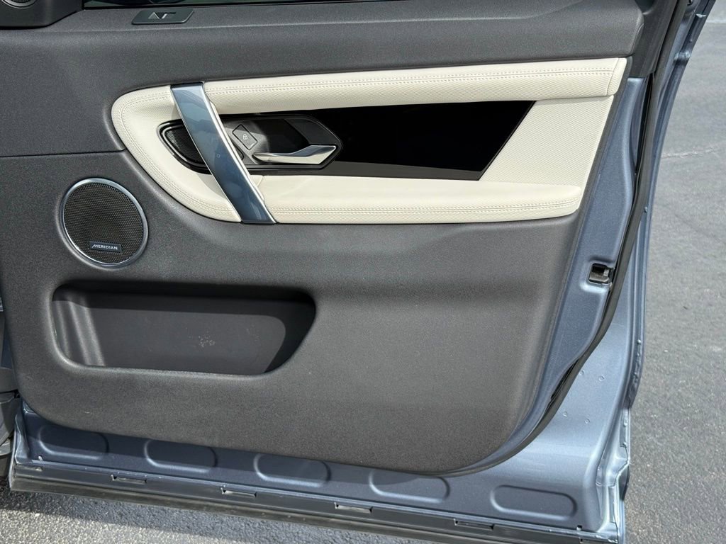 Used 2022 Land Rover Discovery Sport S R-Dynamic image 43