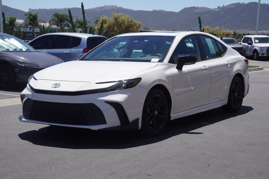 Used 2025 Toyota Camry SE w/ Multimedia Upgrade Package FWD image 8