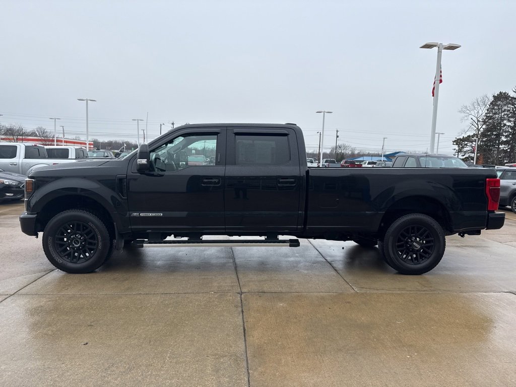 Used 2021 Ford F350 Lariat image 4