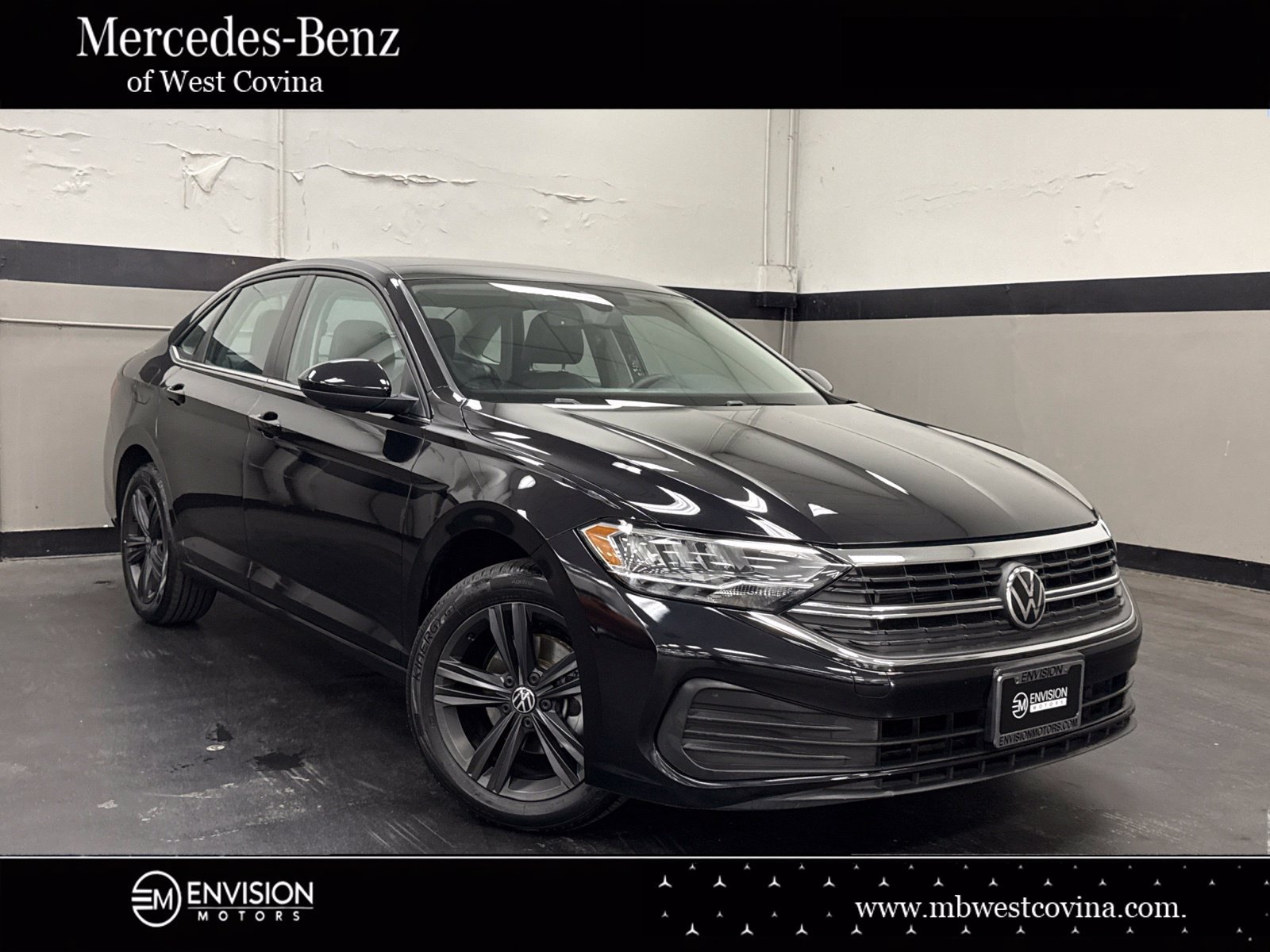 Used 2022 Volkswagen Jetta SE w/ Panoramic Sunroof Package
