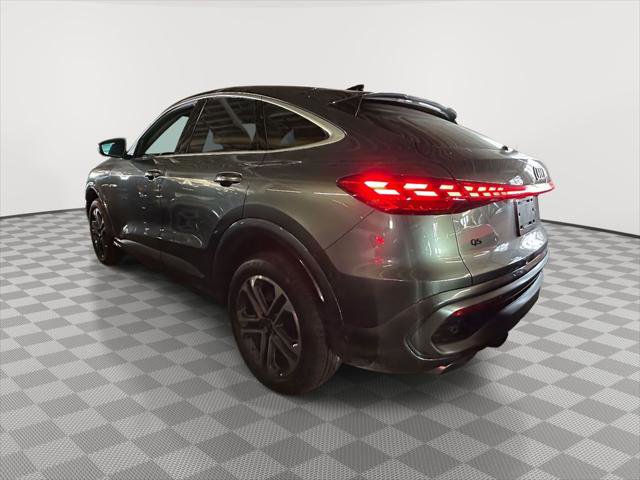New 2025 Audi Q5 Premium w/ Convenience Package AWD/4WD image 2