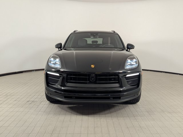 Certified 2025 Porsche Macan S AWD/4WD image 6